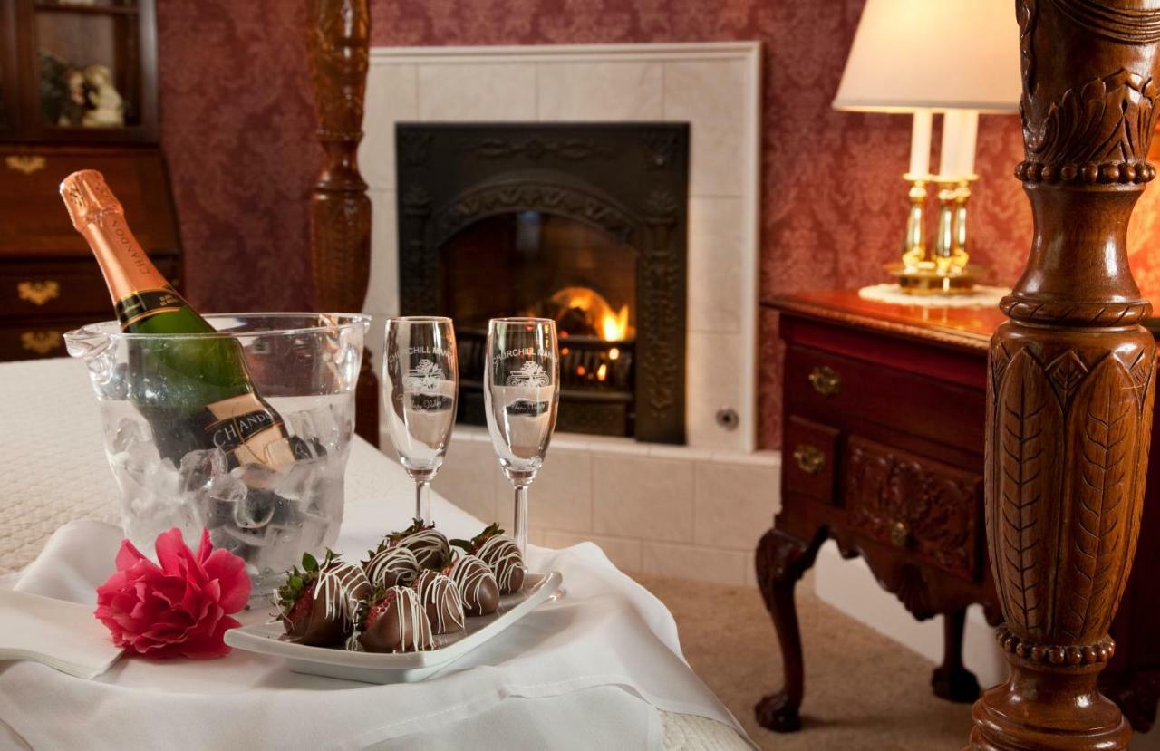 Churchill Manor Напа Екстериор снимка